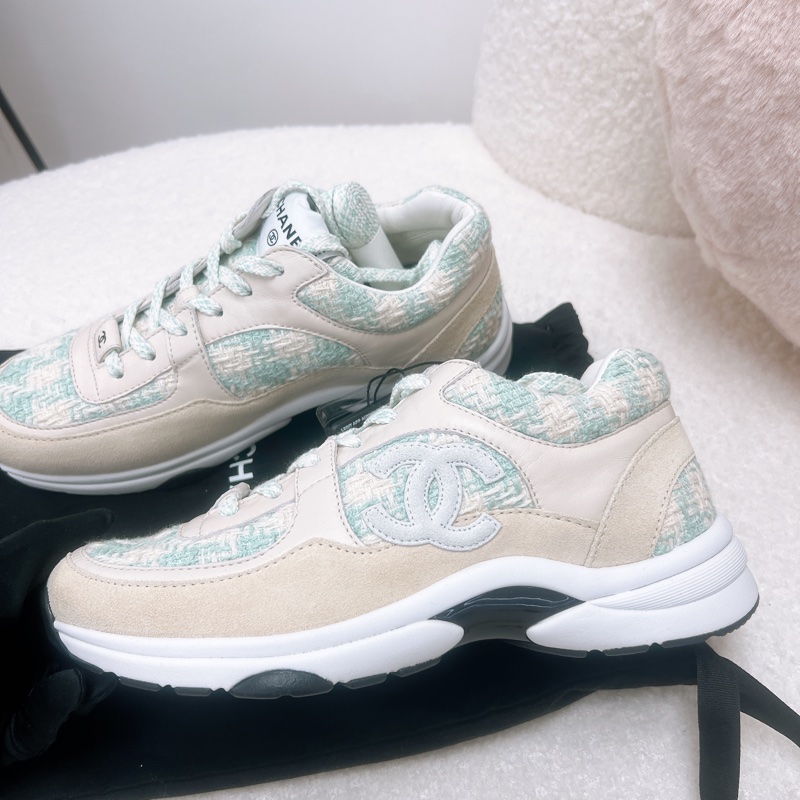 閒置 Chanel 23s 毛呢薄荷綠 球鞋/運動鞋 39碼-0