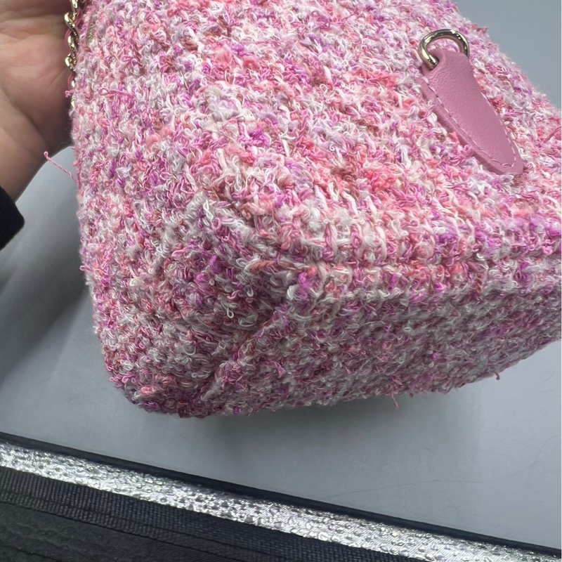 【少女心爆棚😍可愛小書包💖全網最低價】Chanel 粉色粗花呢 雙肩Mini迷你包 24P 芯片款-12