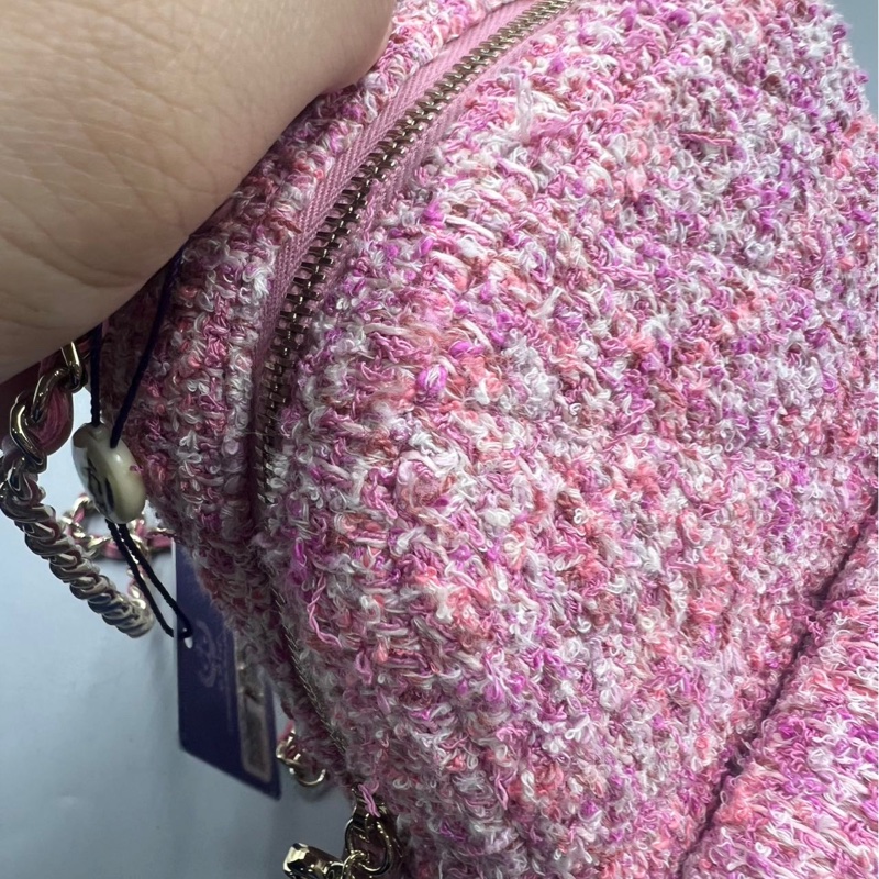 【少女心爆棚😍可愛小書包💖全網最低價】Chanel 粉色粗花呢 雙肩Mini迷你包 24P 芯片款-15