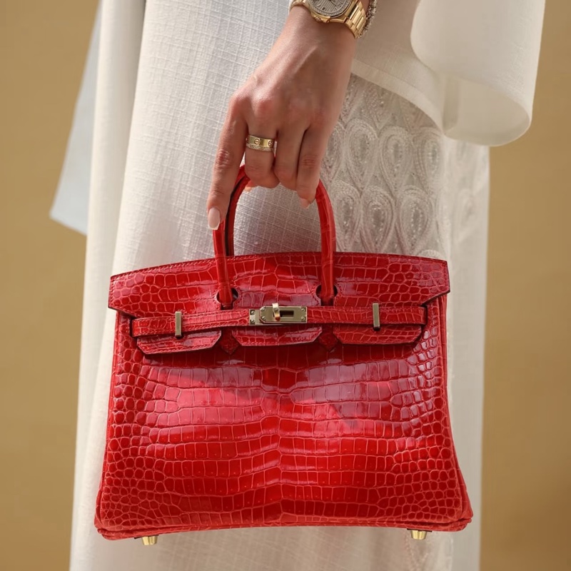 【貴氣逼人❤️適合高品味人士】Hermes Birkin 35 天葵紅 倒V亮面鰐魚皮 銀扣-0
