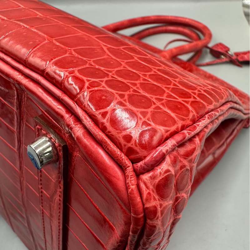 【貴氣逼人❤️適合高品味人士】Hermes Birkin 35 天葵紅 倒V亮面鰐魚皮 銀扣-7
