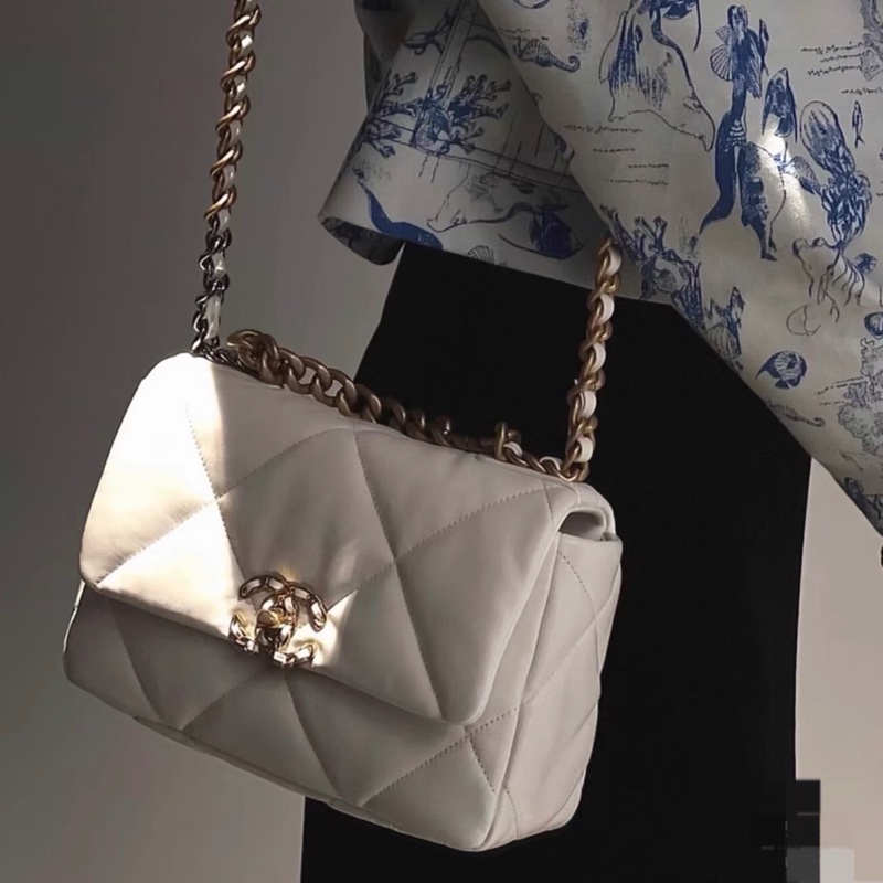 【97新 ✨ 全網最低價！】Chanel 香奈兒 白金19bag 小號 （下單前先詢問庫存❗️）-0
