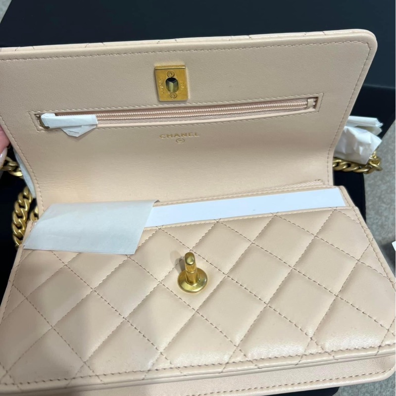 Chanel 玫瑰粉 山茶花金球 WOC包-7