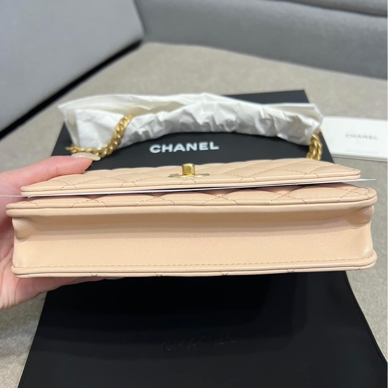 Chanel 玫瑰粉 山茶花金球 WOC包-11