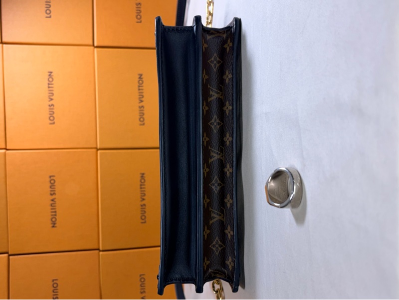 ‼️全台最甜 芯片款 LV 路易威登 Louis Vuitton 雙色老花拼色軟盒子包 肩背/斜背包-9