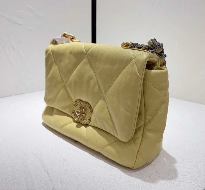 【96新 ✨ 全網最低價!】Chanel 香奈兒 小鴨黃色 金扣19bag 小號 (下單前先詢問庫存❗️)-4