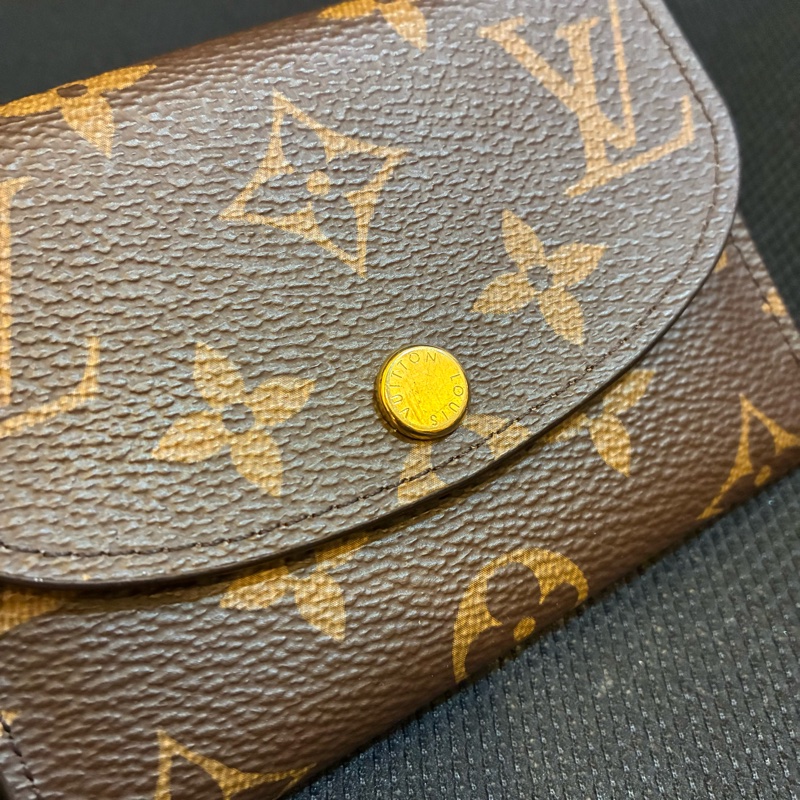 Lv M62361 花紋內粉扣式拉鏈錢包 可議-2