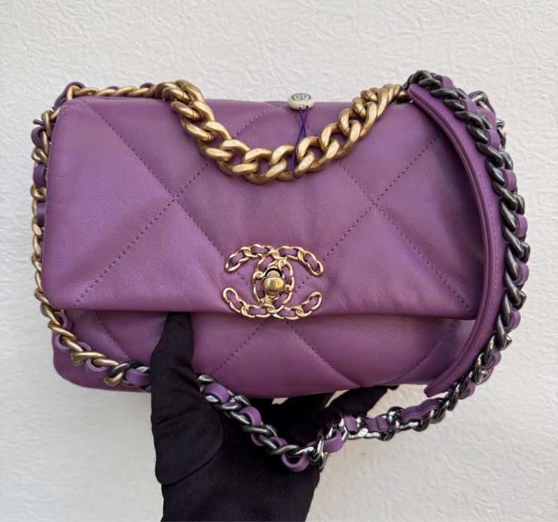 【97新 ✨ 全網最低價！】Chanel 香奈兒  薰衣草紫色 金扣19bag 小號 （下單前先詢問庫存❗️）-1