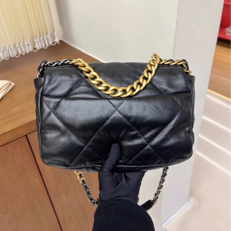 【96新 ✨ 全網最低價!】Chanel香奈兒 19bag small 黑金 小號(下單前先詢問庫存❗️)-2
