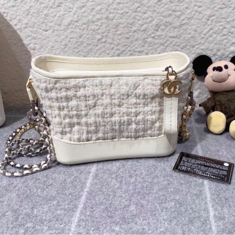 【99新 ✨ 全網最低價!】Chanel 流浪包 小號 白色毛呢 白雪公主 斜挎包(下單前先詢問庫存❗️)-1