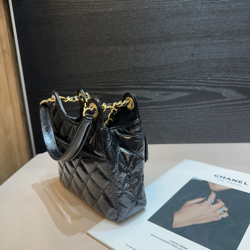 Chanel 黑油蠟皮霧金釦流浪Hobo天貓肩背斜背包-3