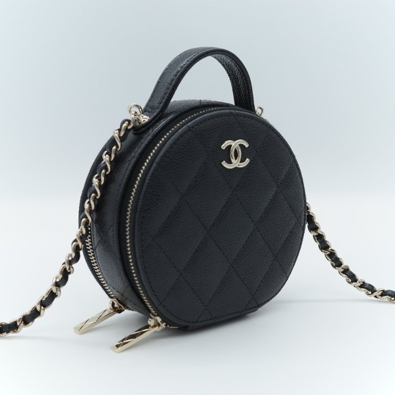 Chanel 香奈兒 經典菱格紋 黑色 荔枝牛皮 迷你圓形化妝包-2