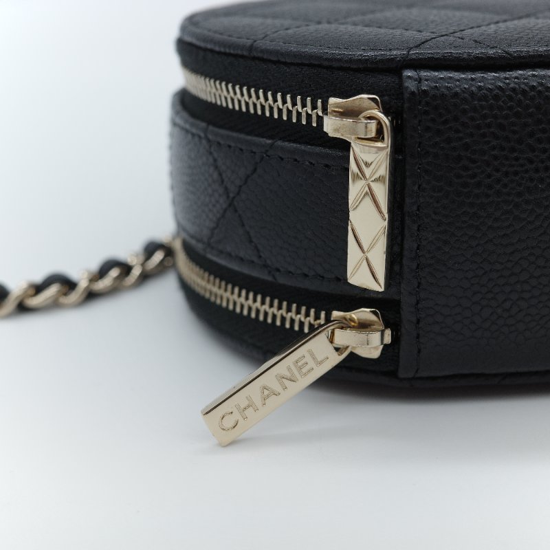 Chanel 香奈兒 經典菱格紋 黑色 荔枝牛皮 迷你圓形化妝包-7