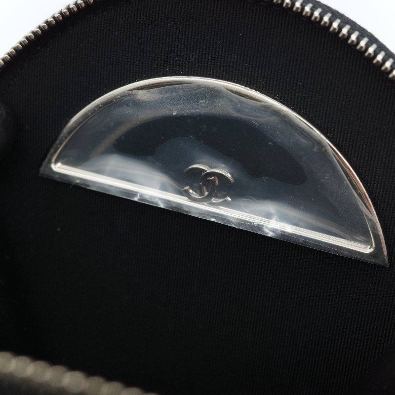 Chanel 香奈兒 經典菱格紋 黑色 荔枝牛皮 迷你圓形化妝包-12