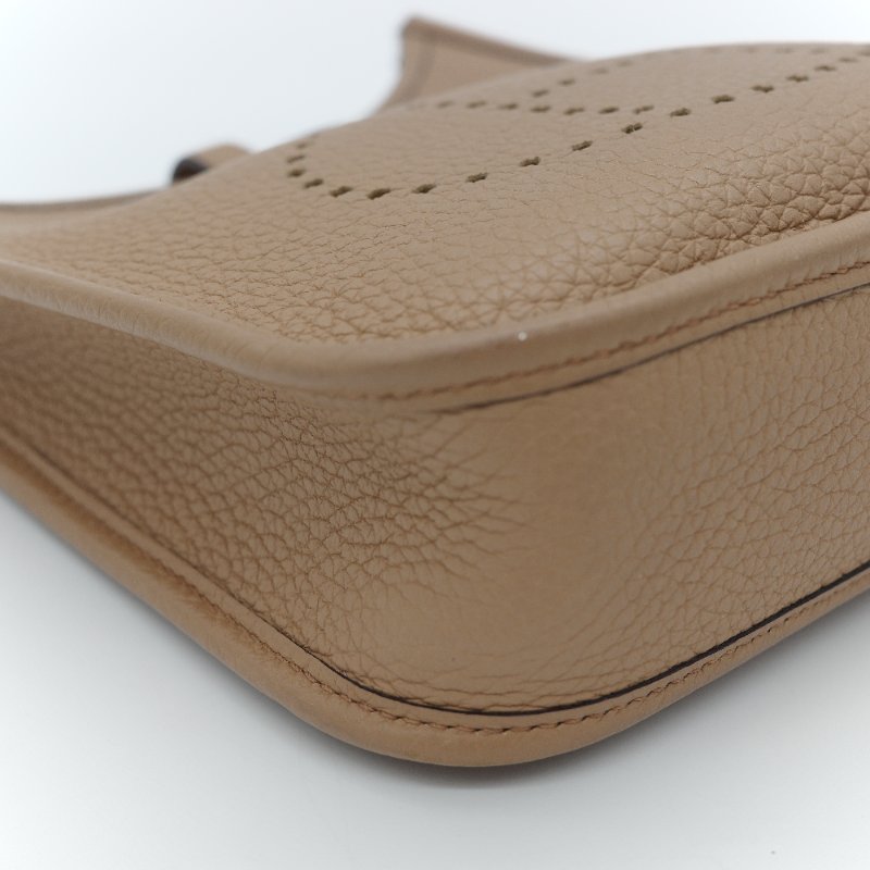 Hermès 愛馬仕 Evelyne 16 TPM 焦糖奶茶色 小牛皮 斜背小包-8