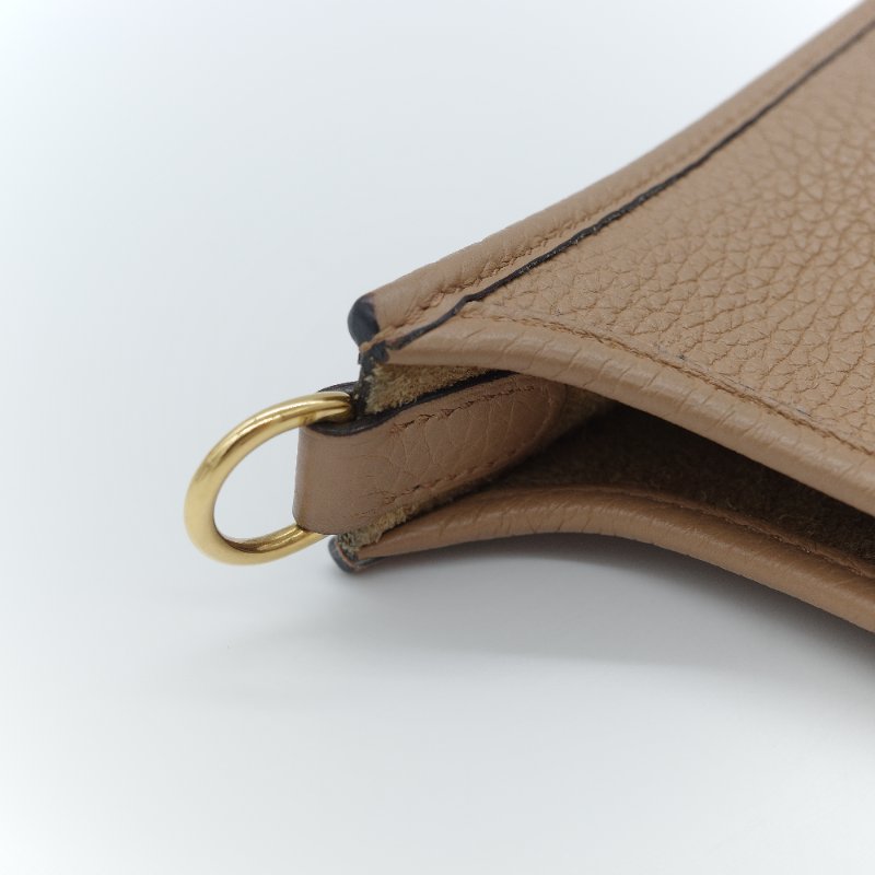 Hermès 愛馬仕 Evelyne 16 TPM 焦糖奶茶色 小牛皮 斜背小包-12