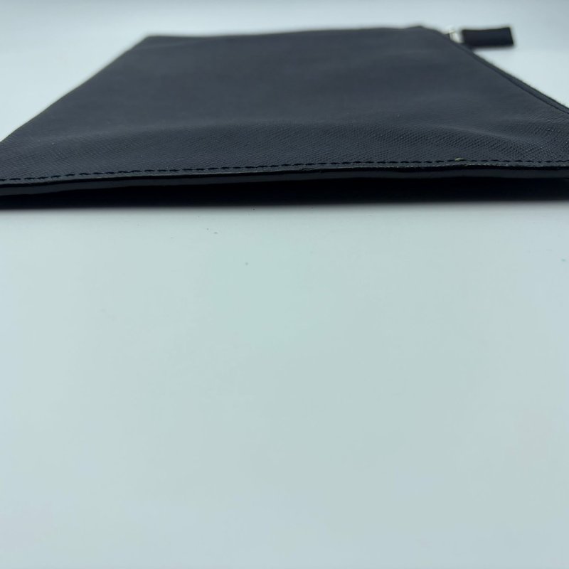 Prada Saffiano 手拿包-6