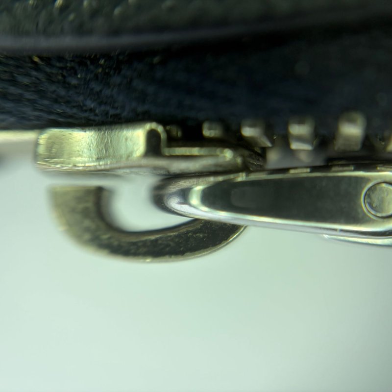 Prada Saffiano 手拿包-19