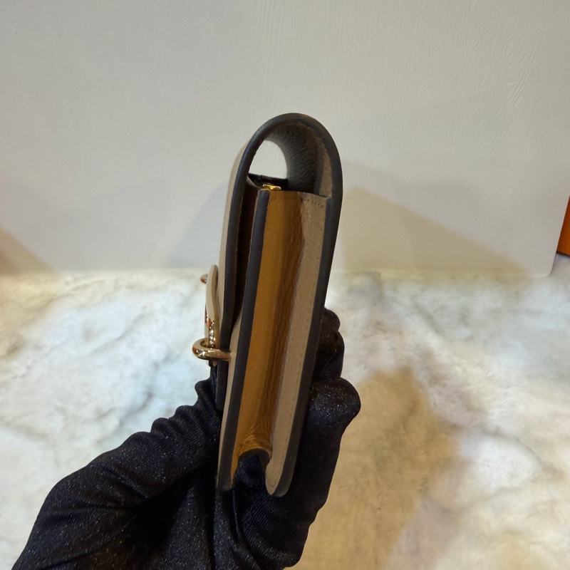 愛馬仕/Hermes U刻 奶茶色 ec皮 豬鼻子 slim 錢包 12cm。-3