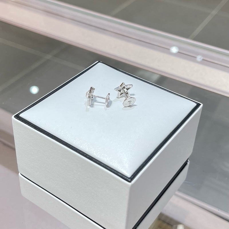 CHANEL香奈儿COMÈTE GÉODE耳环白18K金钻石耳钉-5