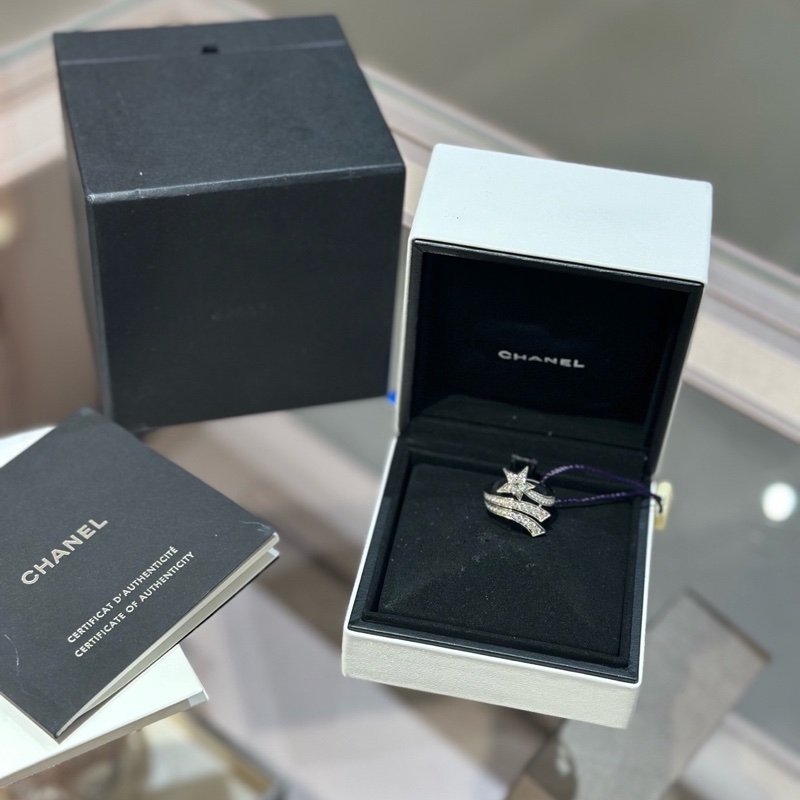 Chanel香奈儿高级珠宝彗星满钻戒指-0