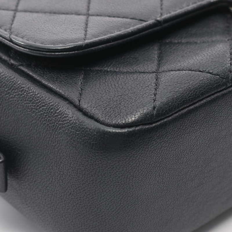 香奈兒 (CHANEL) Matelasse 相機鏈條單肩包,海軍藍皮革,二手女士 CC Coco-5