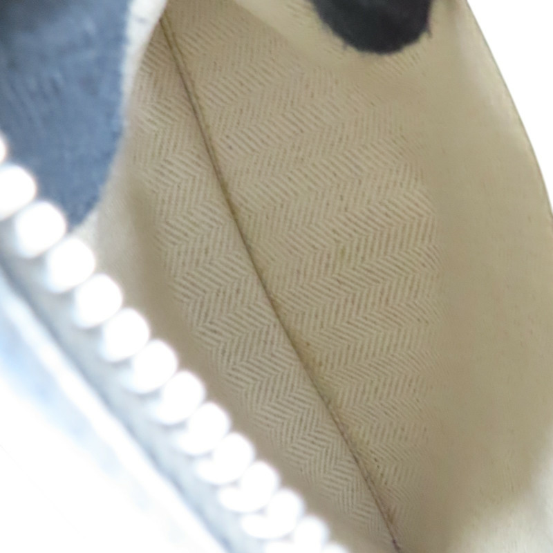 黑色 牛皮 Puzzle 肩背包【LOEWE 羅威】 322.30.S20-6