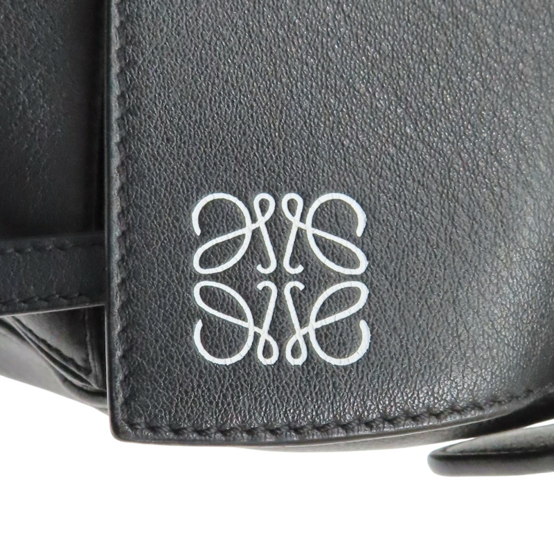 黑色 牛皮 Puzzle 肩背包【LOEWE 羅威】 322.30.S20-8