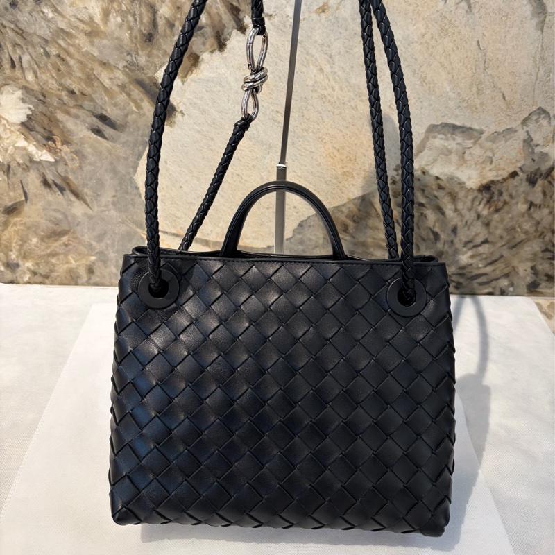 Bottega Veneta 黑銀羊皮 Andiamo 小號-2