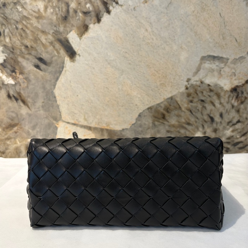 Bottega Veneta 黑銀羊皮 Andiamo 小號-5