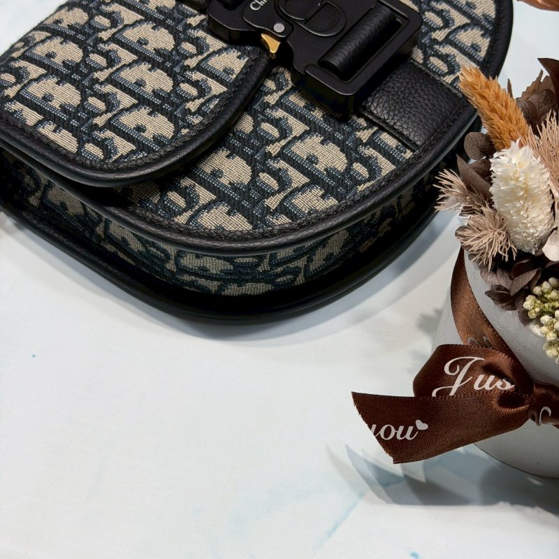 DIOR Gallop 緹花帆布郵差包-6