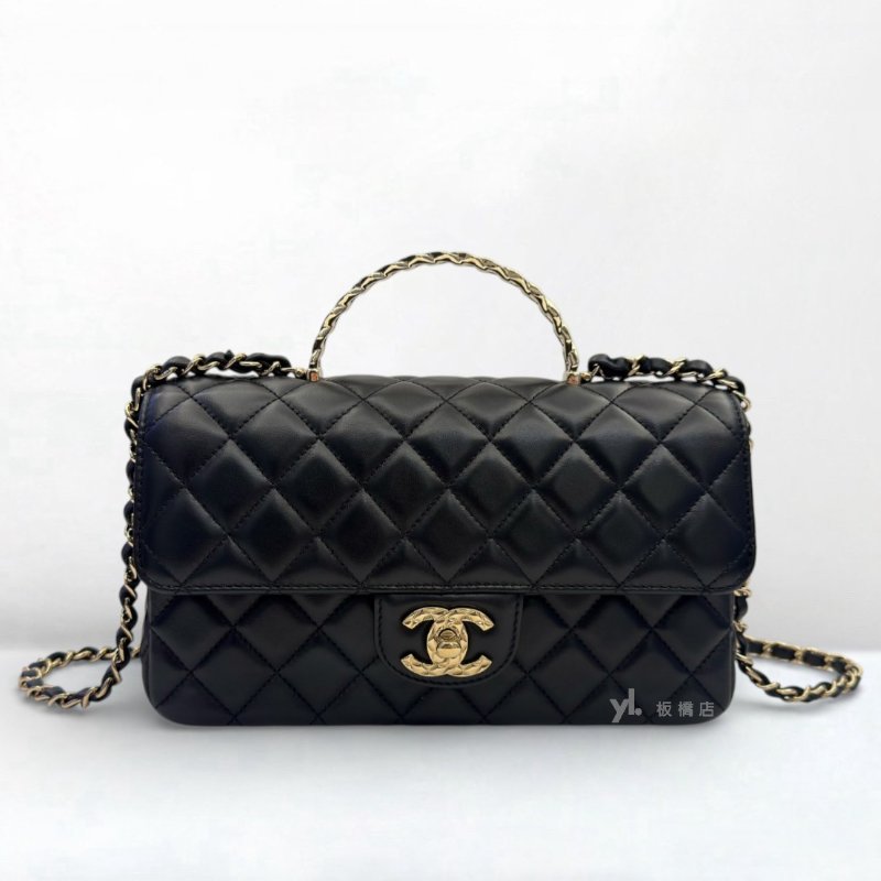 S5309-CHANEL 黑羊皮金釦水鑽手把口蓋包AS4925-2