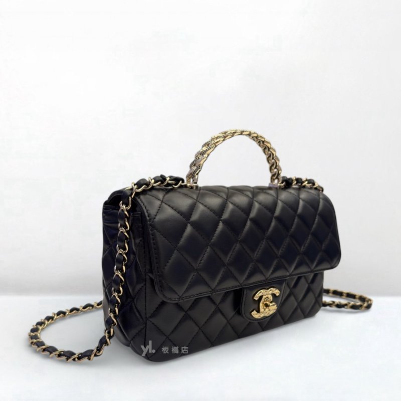 S5309-CHANEL 黑羊皮金釦水鑽手把口蓋包AS4925-3