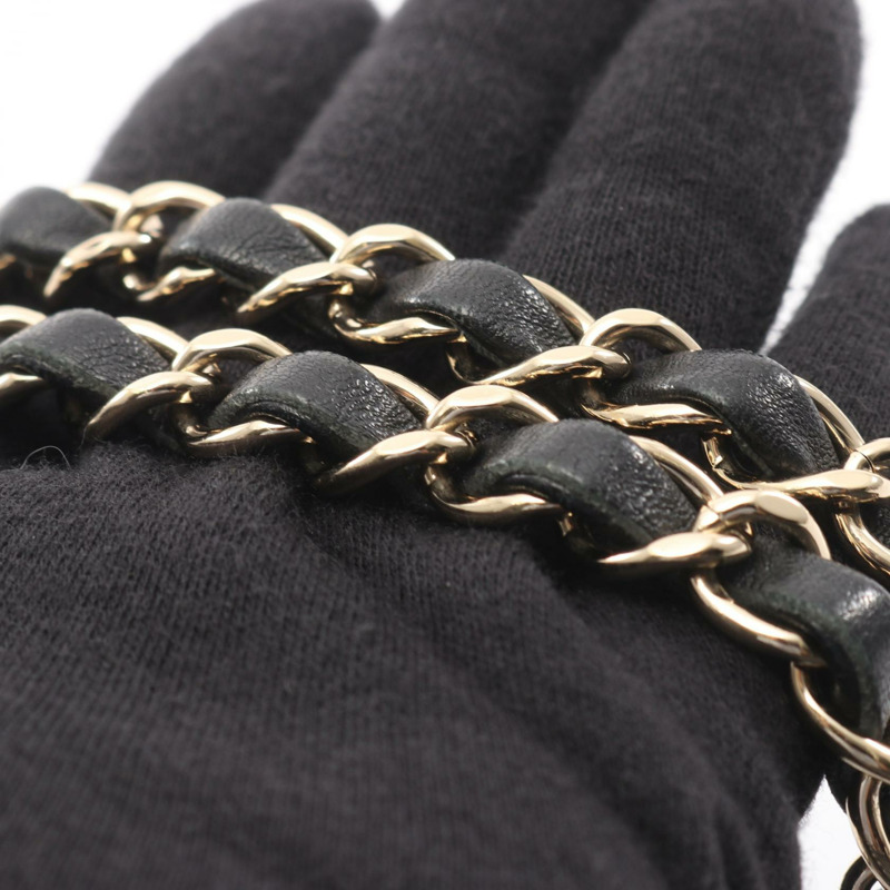 香奈兒 (CHANEL) 人字紋 V 型縫線 W 型翻蓋鏈條肩背包,羊皮材質,黑色,二手,金色五金配件,CC-6