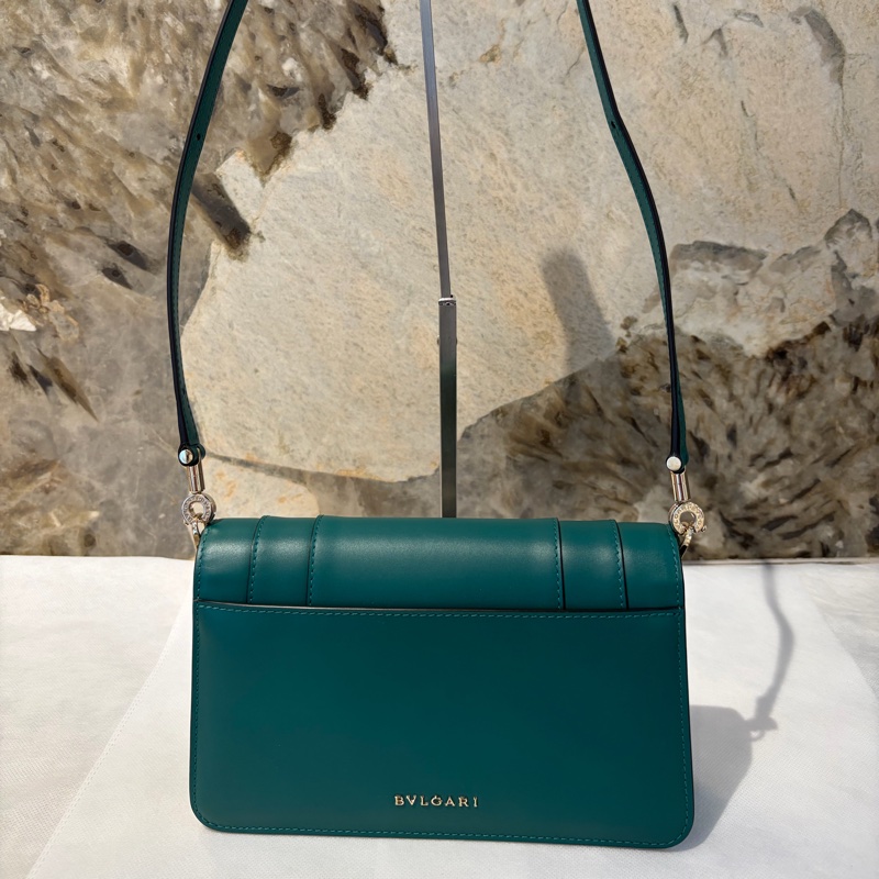 BVLGARI祖母綠牛皮蛇頭橫式斜背包-2