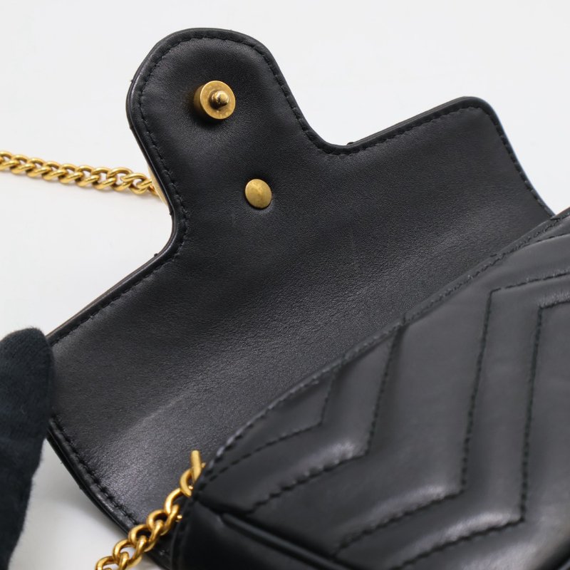 GUCCI Marmont Matelasse斜背包 - 16超迷你黑金-9