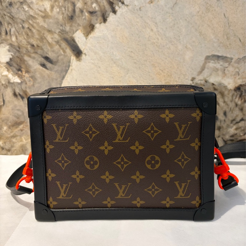 LV Soft TRUNK-1