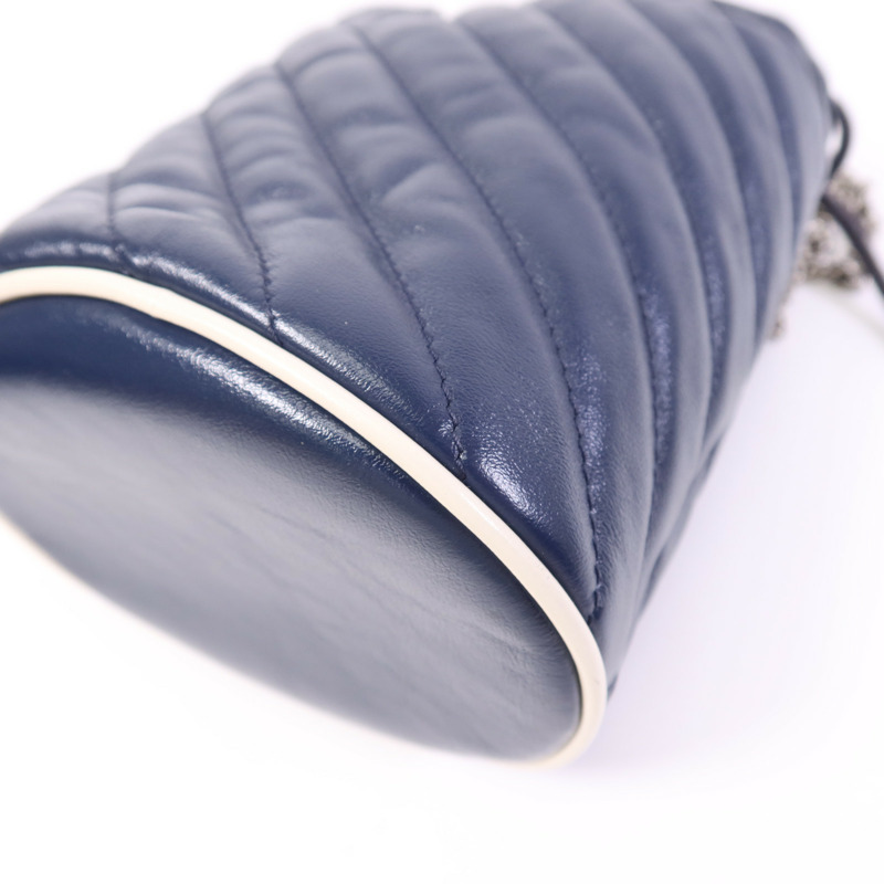 GUCCI 牛皮皮革GG Marmont Bucket銀扣鏈帶肩背袋-6