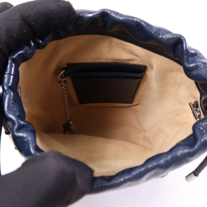 GUCCI 牛皮皮革GG Marmont Bucket銀扣鏈帶肩背袋-10