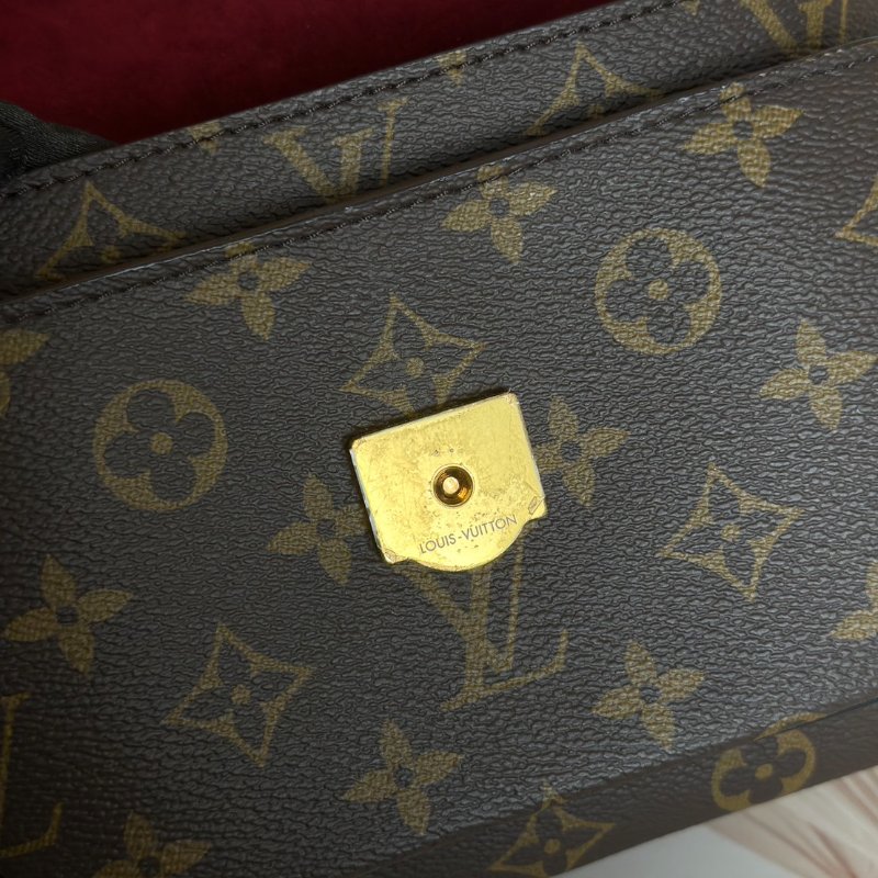 LOUIS VUITTON Passy郵差包-6