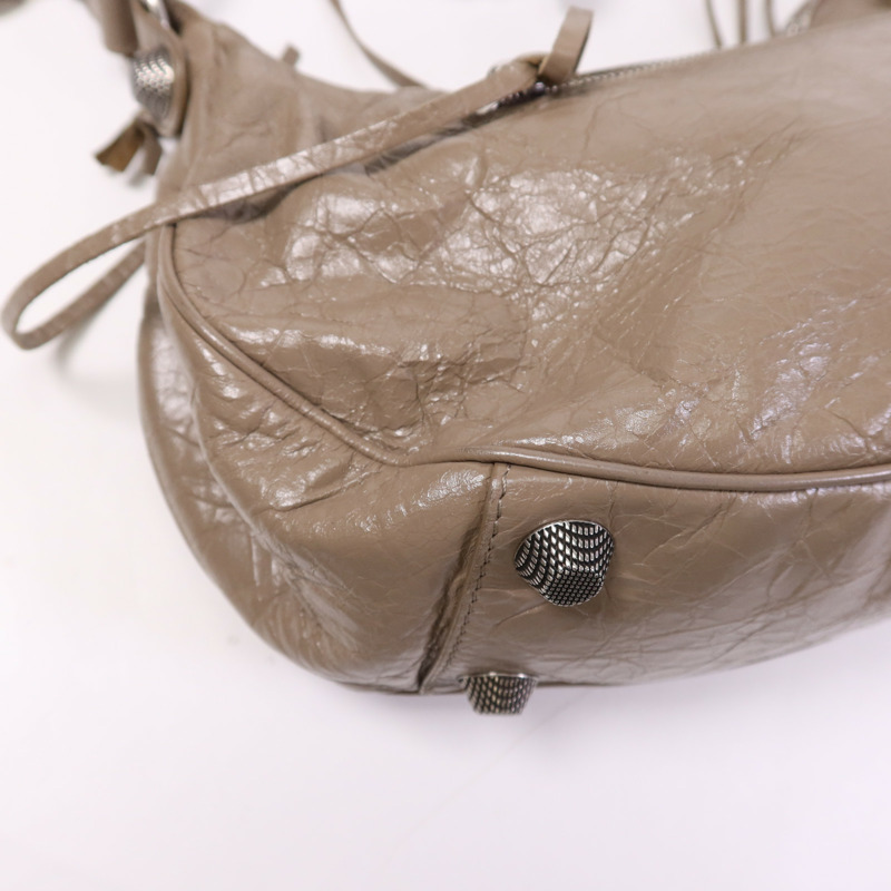 BALENCIAGA 羊皮皮革Le Cagole S銀扣肩背袋-7