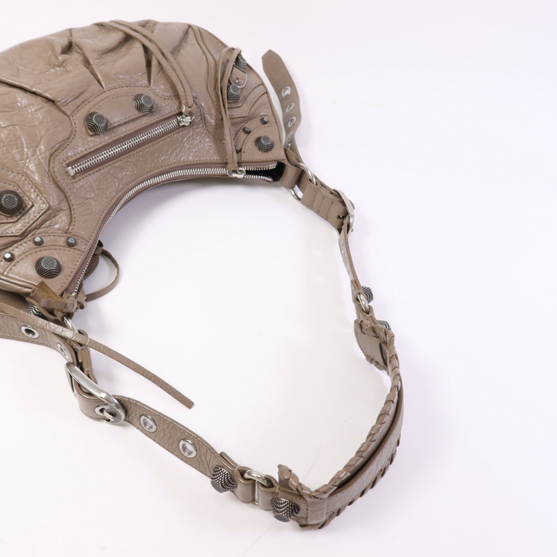 BALENCIAGA 羊皮皮革Le Cagole S銀扣肩背袋-8