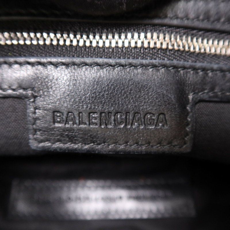 BALENCIAGA 羊皮皮革Le Cagole S銀扣肩背袋-11