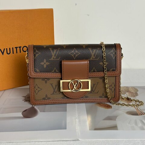 LOUIS VUITTON Dauphine達芙妮鍊帶小包