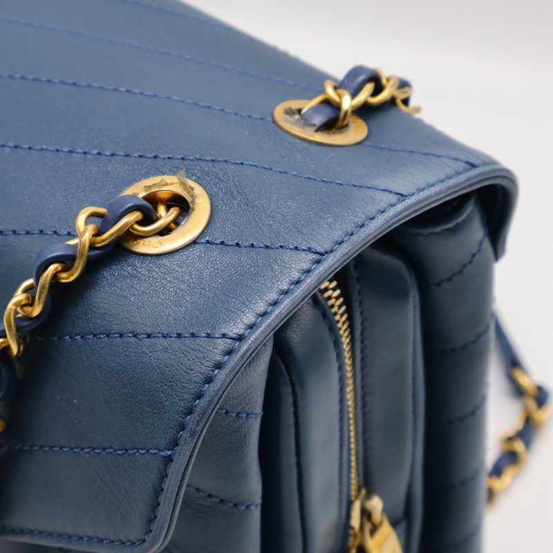 CHANEL 復古V紋信封郵差包 - 藍金25開-7