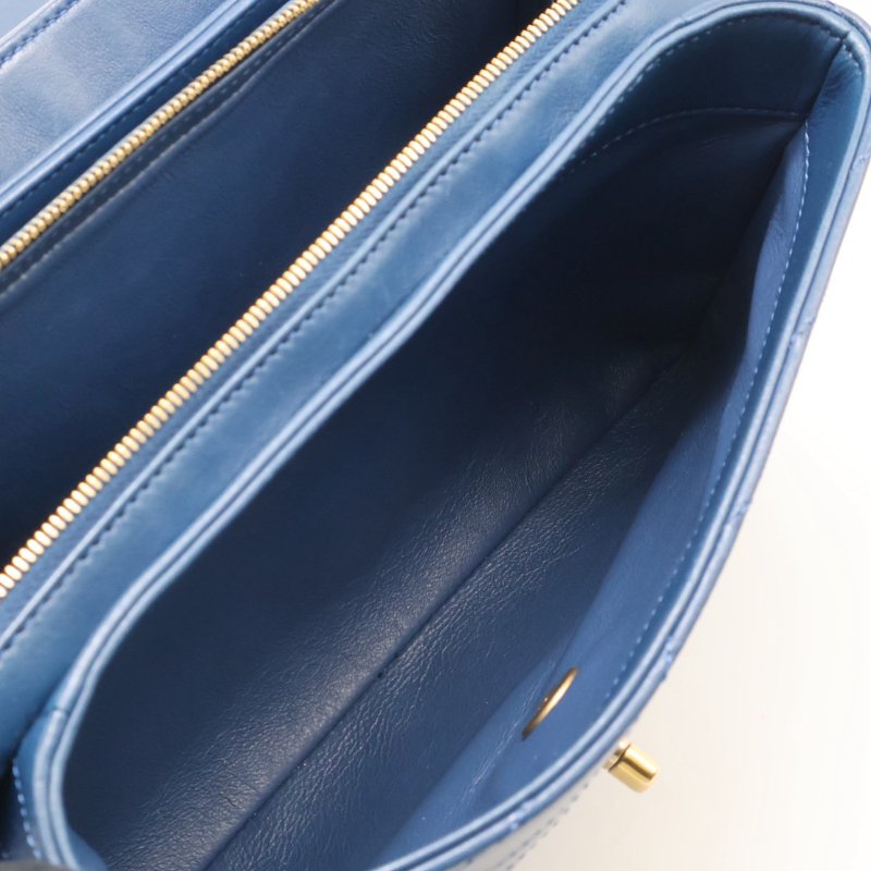 CHANEL 復古V紋信封郵差包 - 藍金25開-12