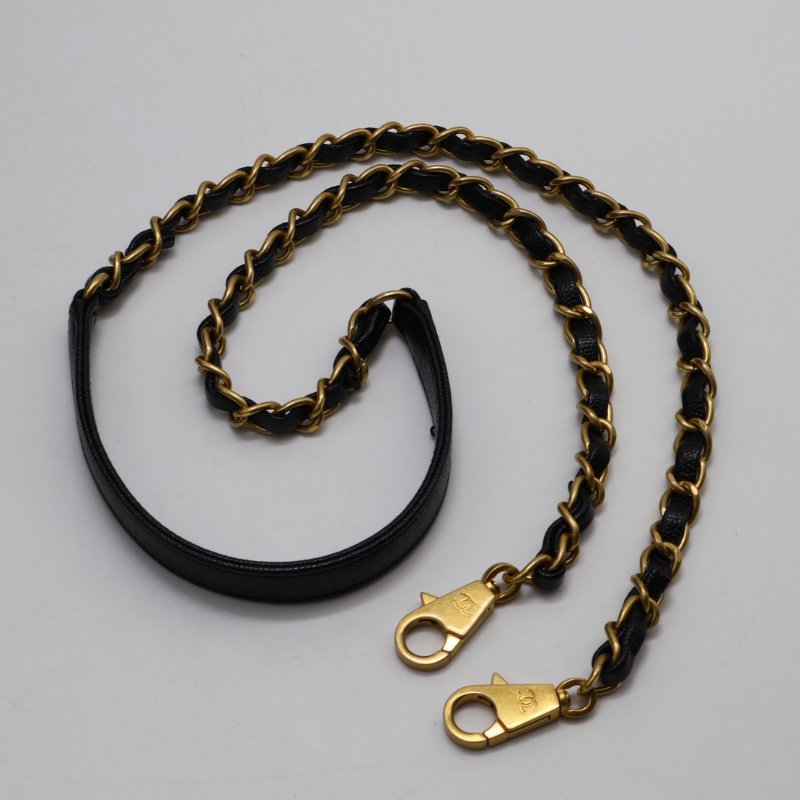 CHANEL Coco handleV字蜥蜴紋壓花手柄 - 中號黑金26開-12