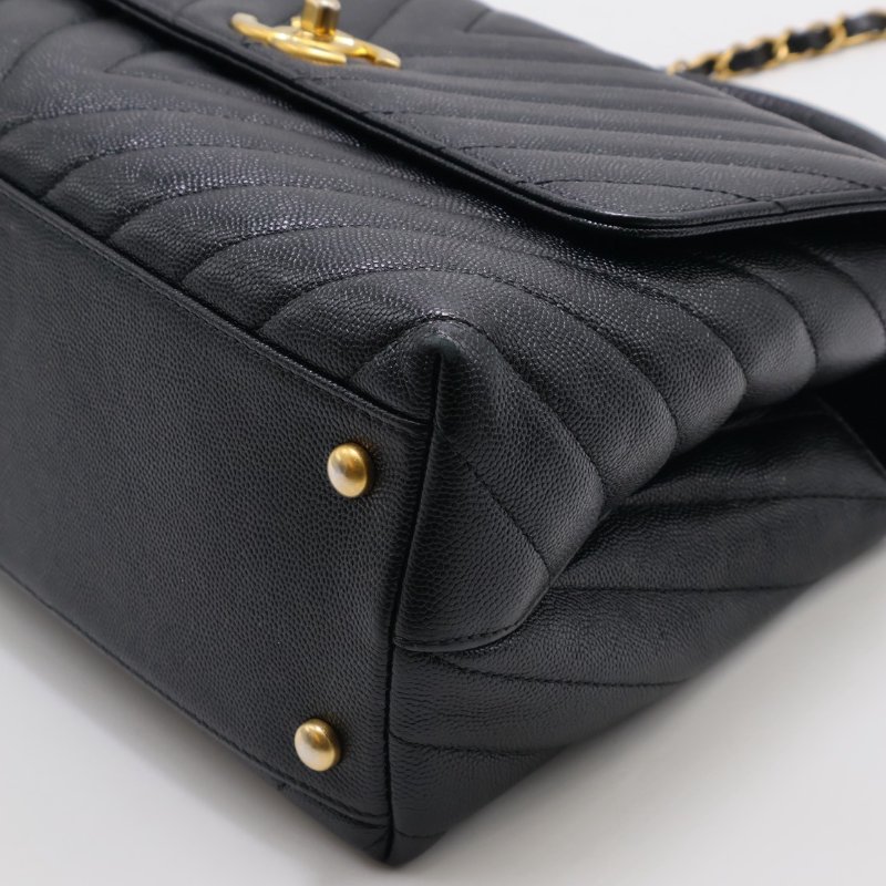 CHANEL Coco handleV字蜥蜴紋壓花手柄 - 中號黑金26開-14