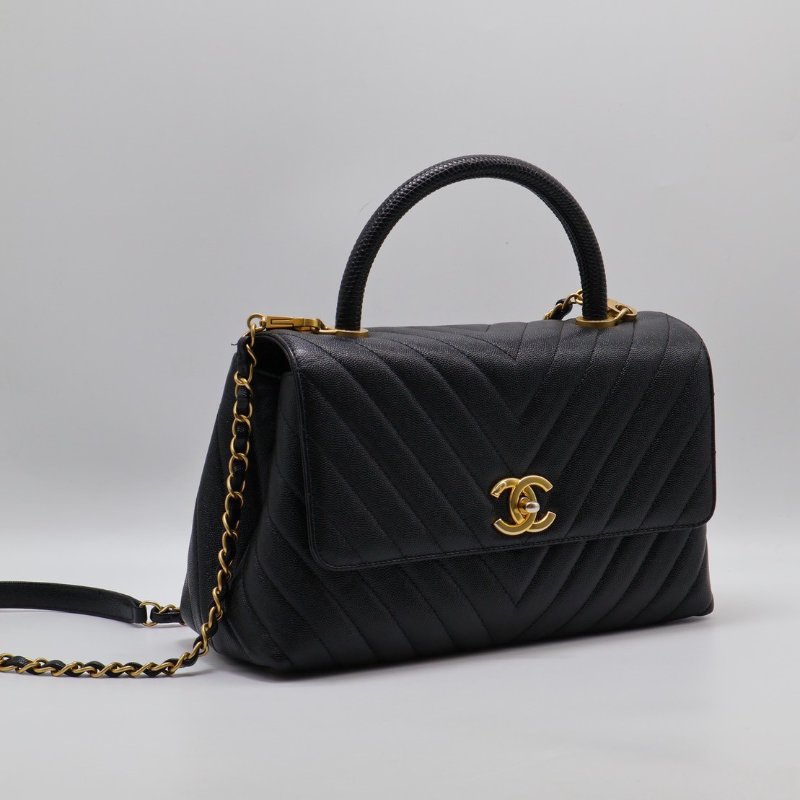 CHANEL Coco handleV字蜥蜴紋壓花手柄 - 中號黑金26開-18