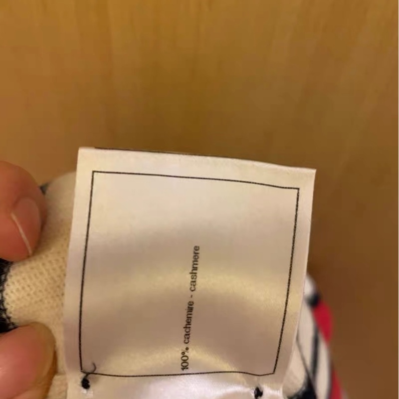 Chanel羊絨上衣38碼-4